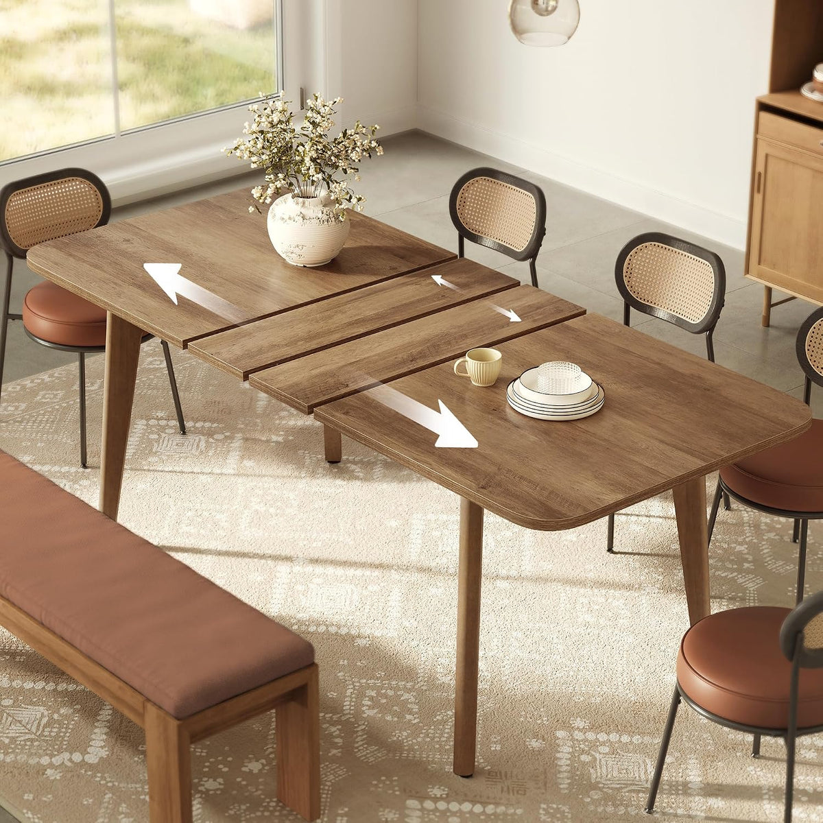 Extendable Dining Table for 4-8 People, 50.1"-70.9" Solid Wood Legs, Mid-Century Modern, Honey Brown